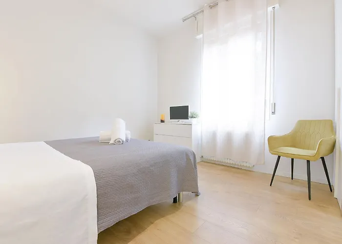 Ak Holidays 59 Semesterbostad Bologna